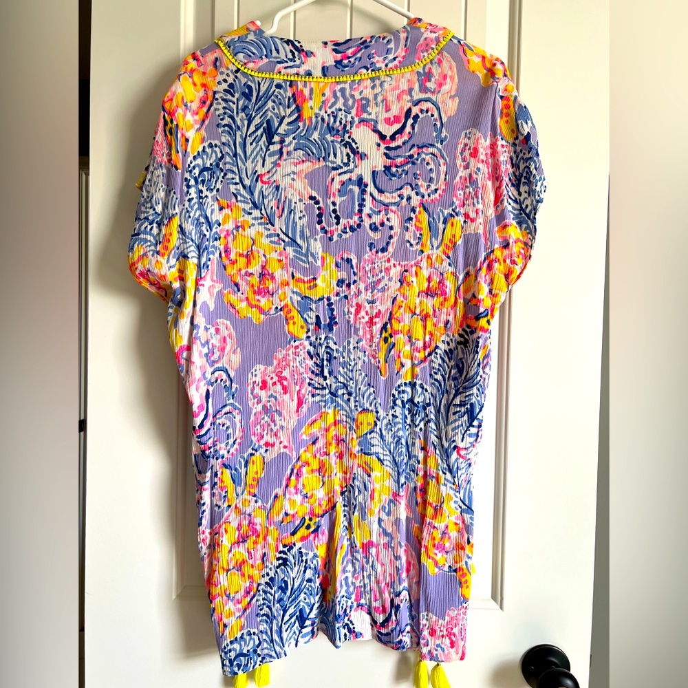 Lilly Pulitzer swim cover up - Picture 4 of 4